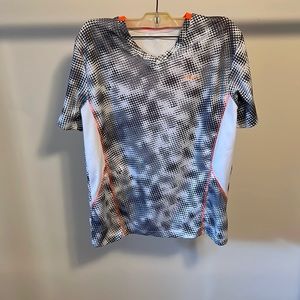 Fila 14/16 V-Neck Athleisure T-shirt